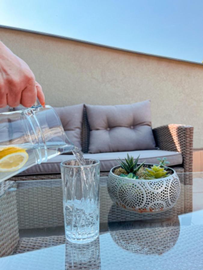 Apartman Niklan Rožnov pod Radhoštěm Exterior foto