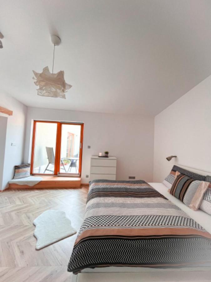 Apartman Niklan Rožnov pod Radhoštěm Exterior foto