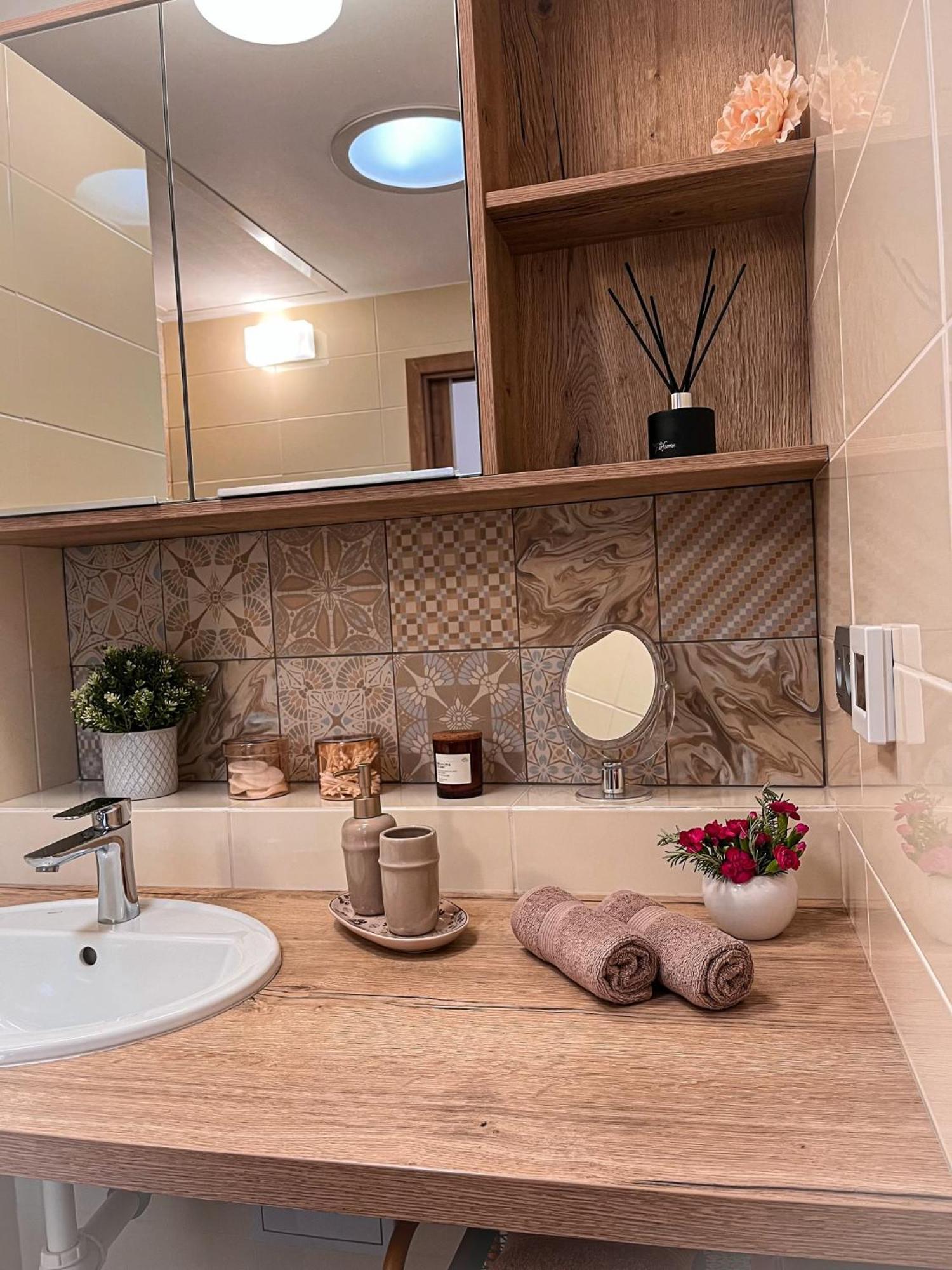 Apartman Niklan Rožnov pod Radhoštěm Exterior foto